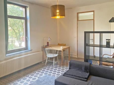 BK 17981 Studio
