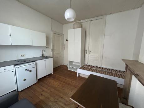 Kot 16 m² in Brussel Elsene : kerkhof