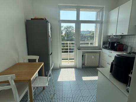 共享租房 25 m² 在 Brussels Etterbeek / Europe