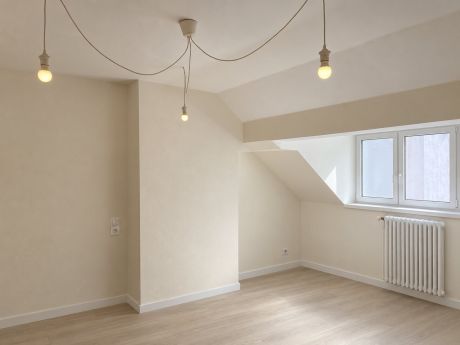 Kot 15 m² in Brussel Elsene : kerkhof