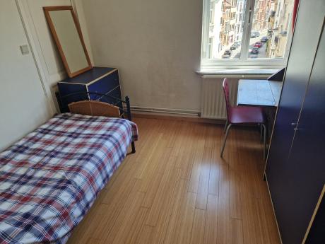 Shared housing 83 m² in Brussels Etterbeek / Europe