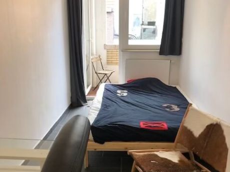 Kot 102 m² à Bruxelles Etterbeek / Europe