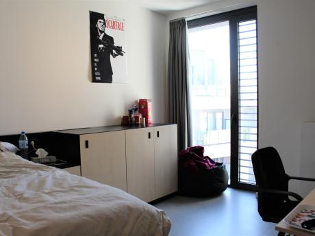 合租房 18 m² 在 Brussels Ixelles : Namur / Flagey