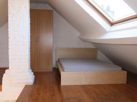 Kot 30 m² in Brussel Elsene : kerkhof