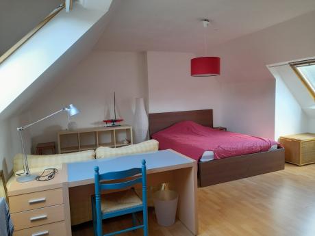 Room in owner's house 25 m² in Brussels Forest