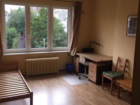 Room in owner's house 55 m² in Brussels Schaerbeek