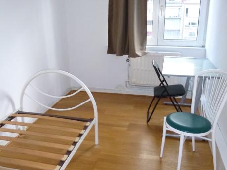 Co-locatie 190 m² in Brussel Elsene : kerkhof