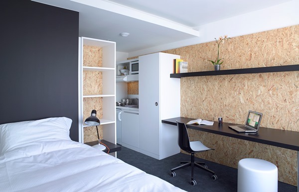Studio in Ixelles